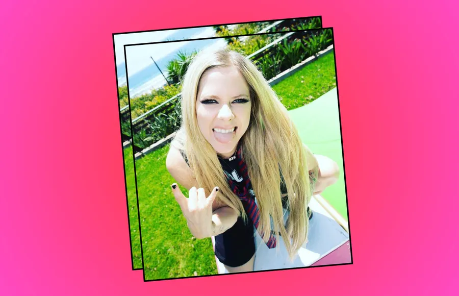 Avril Lavigne estrena TikTok y el internet revive la teoría de su reemplazo
