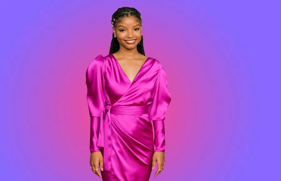 ¡Por fin! Halle Bailey comparte foto de su look en la playa como La Sirenita