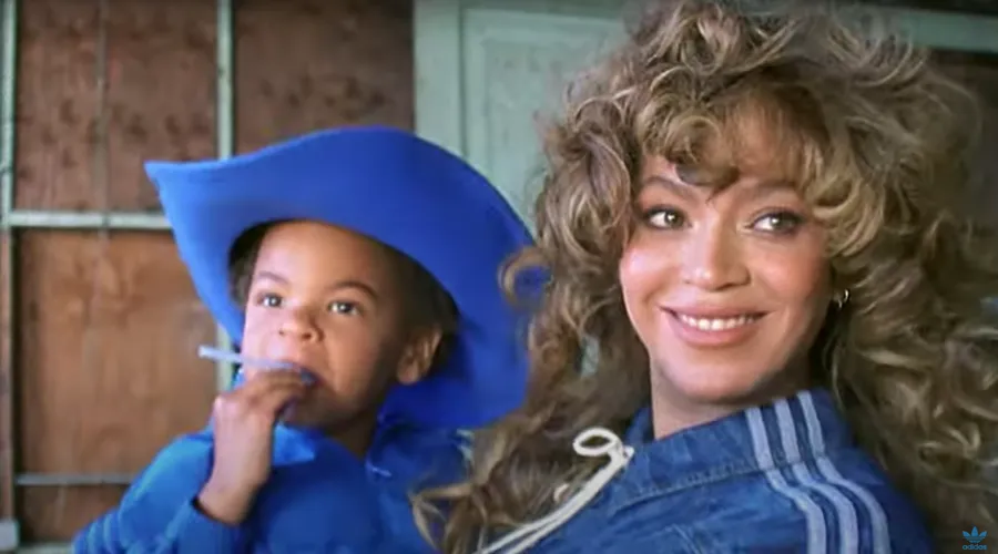Rumi y Sir Carter protagonizan la campaña de "Ivy Park Rodeo"