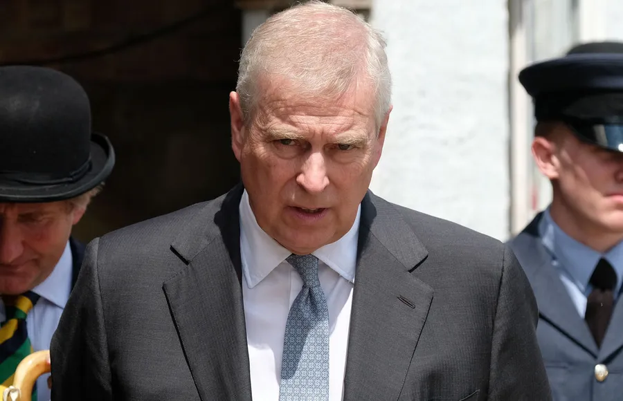 El príncipe Andrés es oficialmente demandado por violación